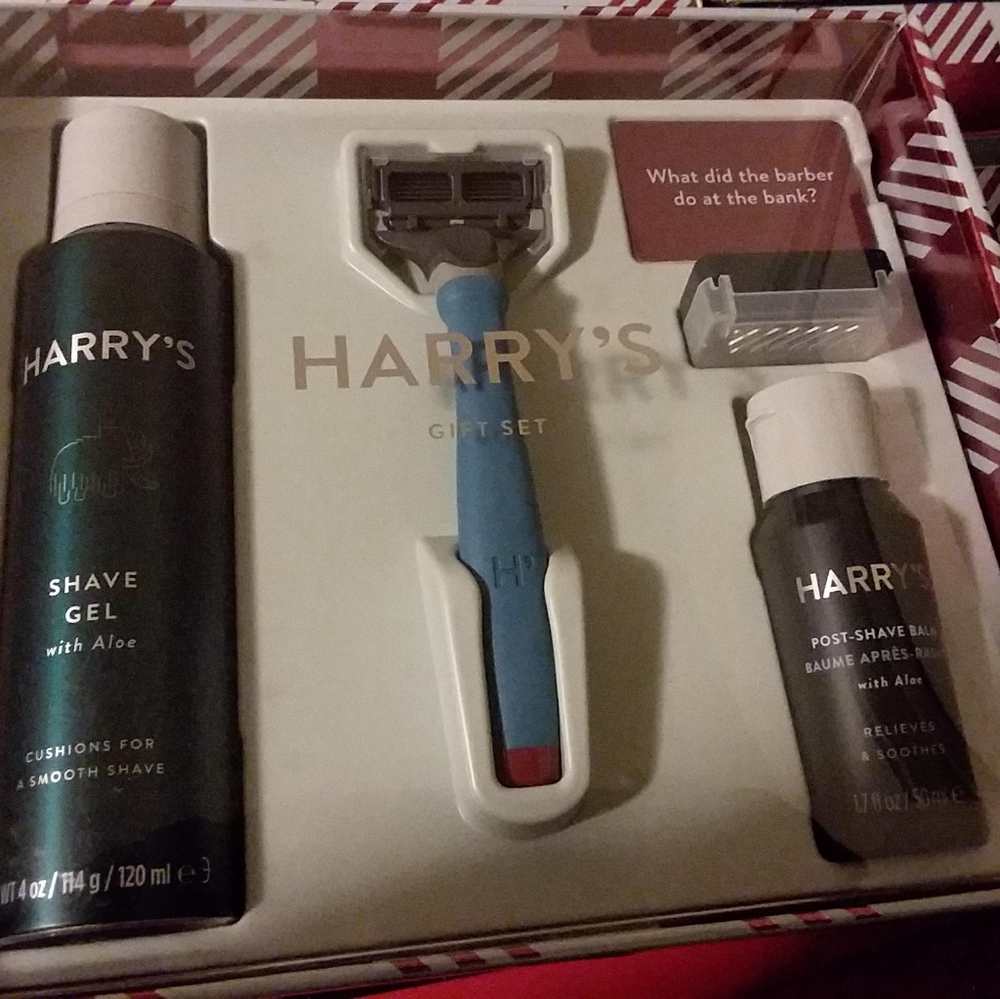 Harry's shaving set